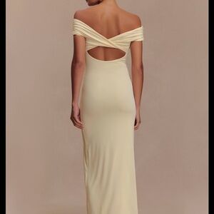 Meshki Cream Backless Off-Shoulder Dress